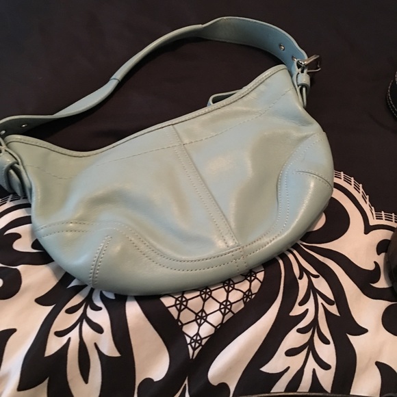 Purses - Picture 4 of 4